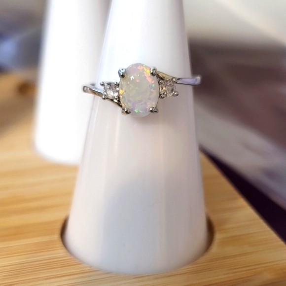 New Lab Made Opal Size 11 - Picture 4 of 5